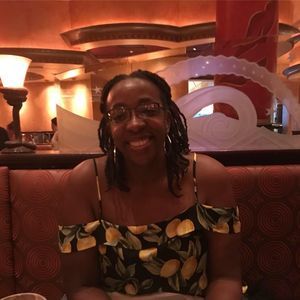 Meet your Posher, Elma